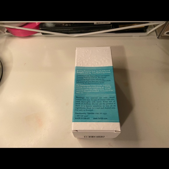 Age Away Hydrating Cream - Picture 2 of 2